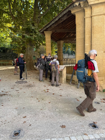 célébre fontaine de VERS